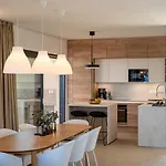 Courtside Luxury Dalmatia Dobropoljana