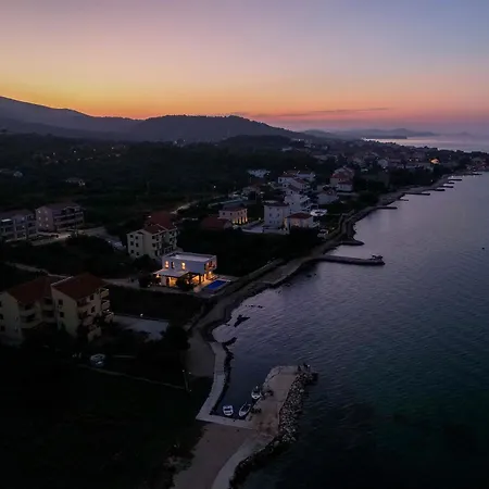 Courtside Luxury Dalmatia * Dobropoljana