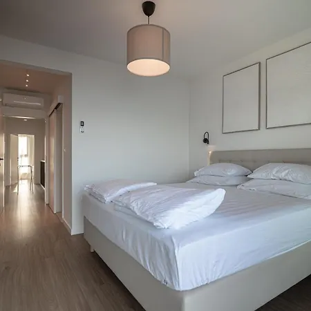 Courtside Luxury Dalmatia * Dobropoljana