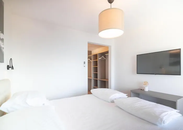 Courtside Luxury Dalmatia ヴィラ *