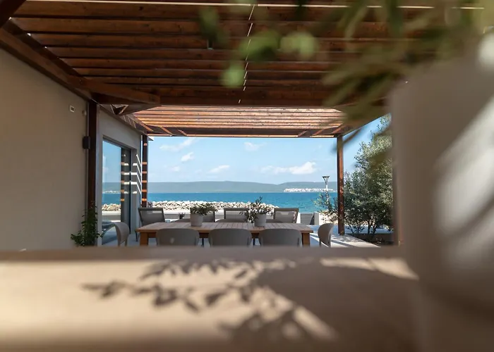 Courtside Luxury Dalmatia *