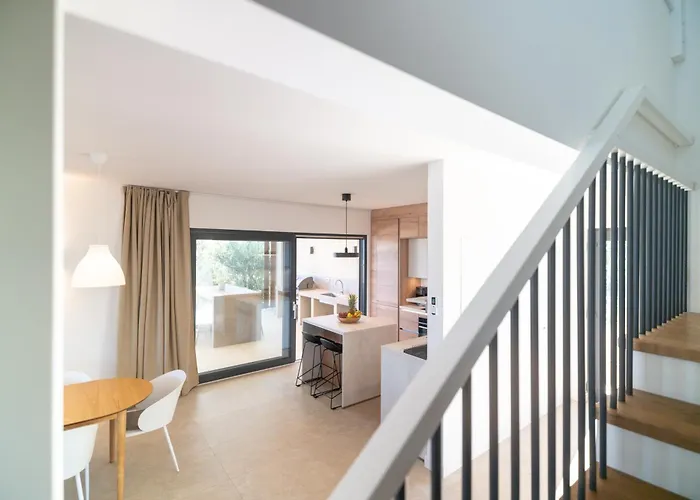 Courtside Luxury Dalmatia *