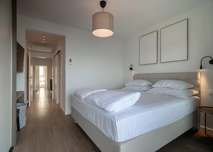 Courtside Luxury Dalmatia * Dobropoljana