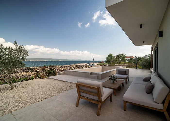 Courtside Luxury Dalmatia Villa Dobropoljana