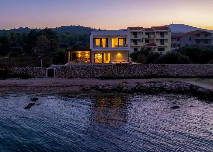 Courtside Luxury Dalmatia *