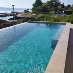 Courtside Luxury Dalmatia *