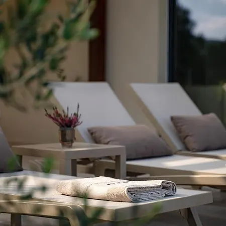 Courtside Luxury Dalmatia Villa Dobropoljana