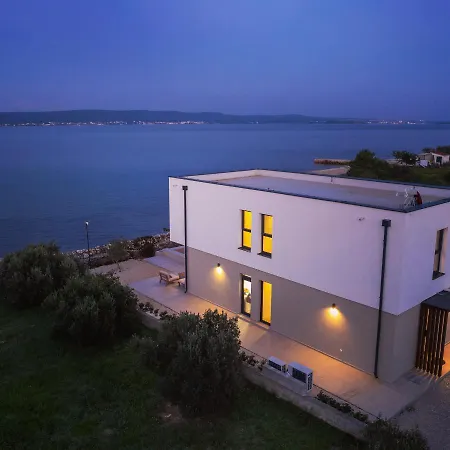 Courtside Luxury Dalmatia Villa Dobropoljana