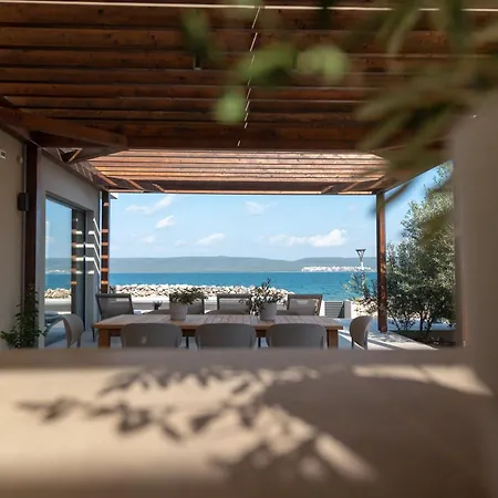 Courtside Luxury Dalmatia *