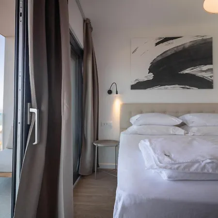 Courtside Luxury Dalmatia Villa