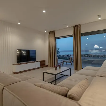 Courtside Luxury Dalmatia Dobropoljana