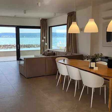 Courtside Luxury Dalmatia * Dobropoljana