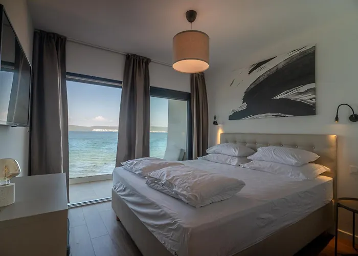 Courtside Luxury Dalmatia Villa *