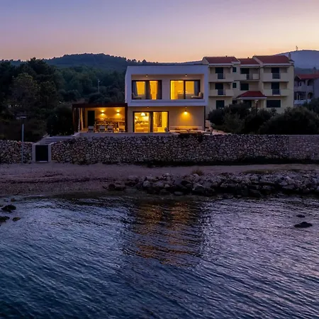 Courtside Luxury Dalmatia *