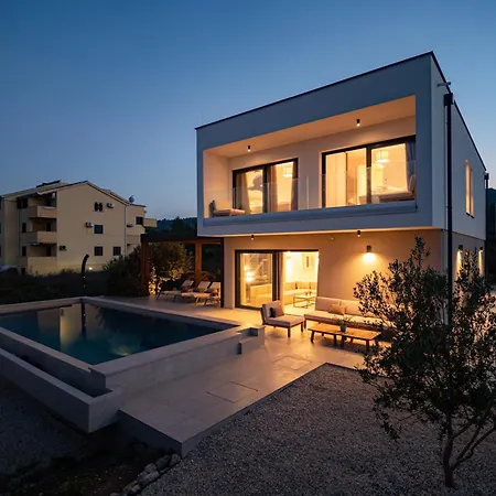 Courtside Luxury Dalmatia 빌라 *