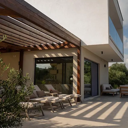 Courtside Luxury Dalmatia * Dobropoljana