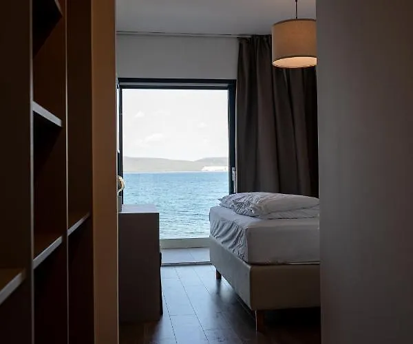 Courtside Luxury Dalmatia *