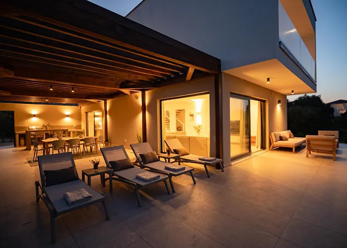 Courtside Luxury Dalmatia Villa Dobropoljana